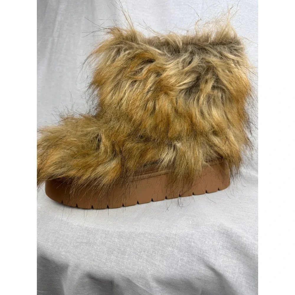 A New‎ Day Womens Faux Fur Platform Ankle Boots Brown Tan Memory Foam Size 8